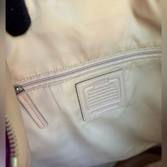 Coach Legacy Weekend East West Zip Top Tote 24865 - Picture 3 of 9